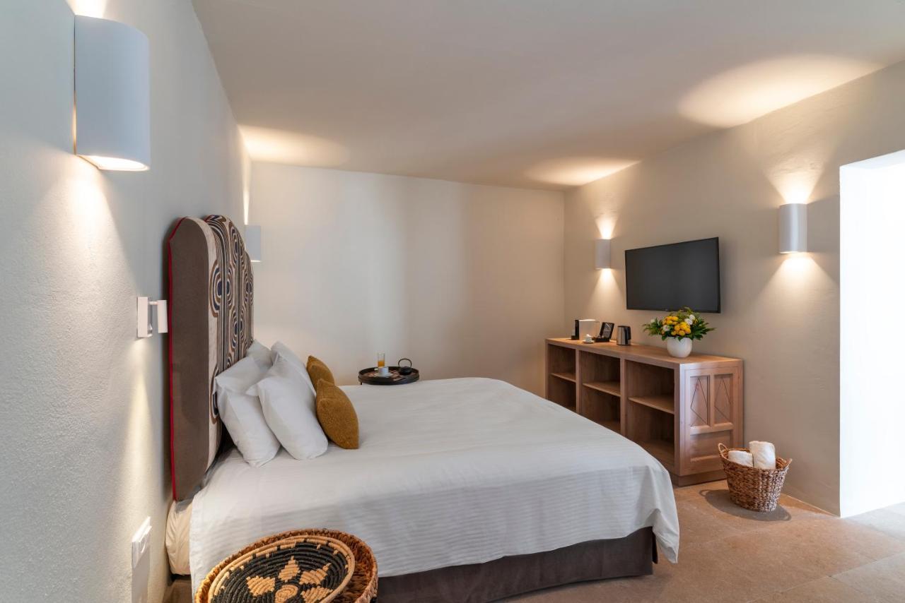 Maris Lindos Suites & Apartments ภายนอก รูปภาพ